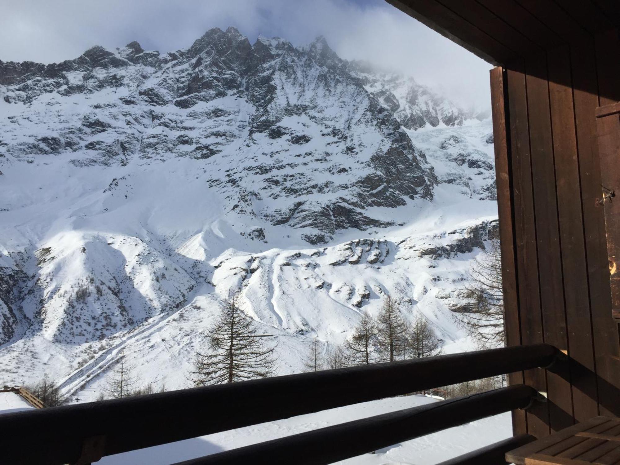 Base Camp Alpine Apartments Breuil-Cervinia Pokoj fotografie