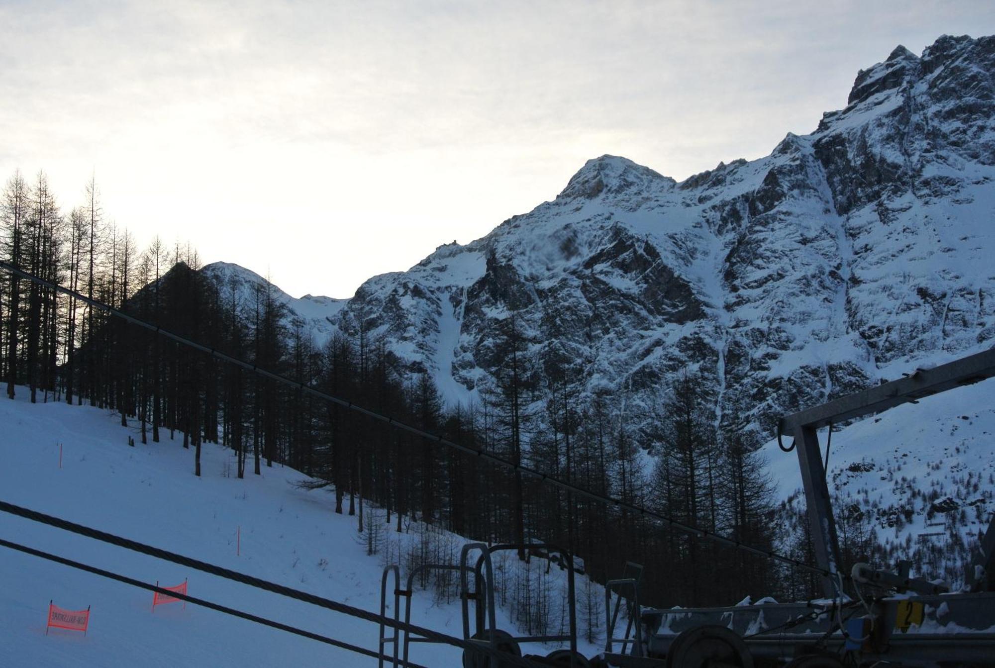 Base Camp Alpine Apartments Breuil-Cervinia Pokoj fotografie