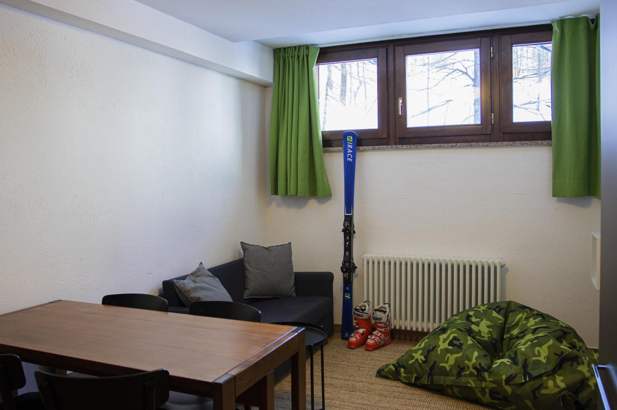 Base Camp Alpine Apartments Breuil-Cervinia Pokoj fotografie