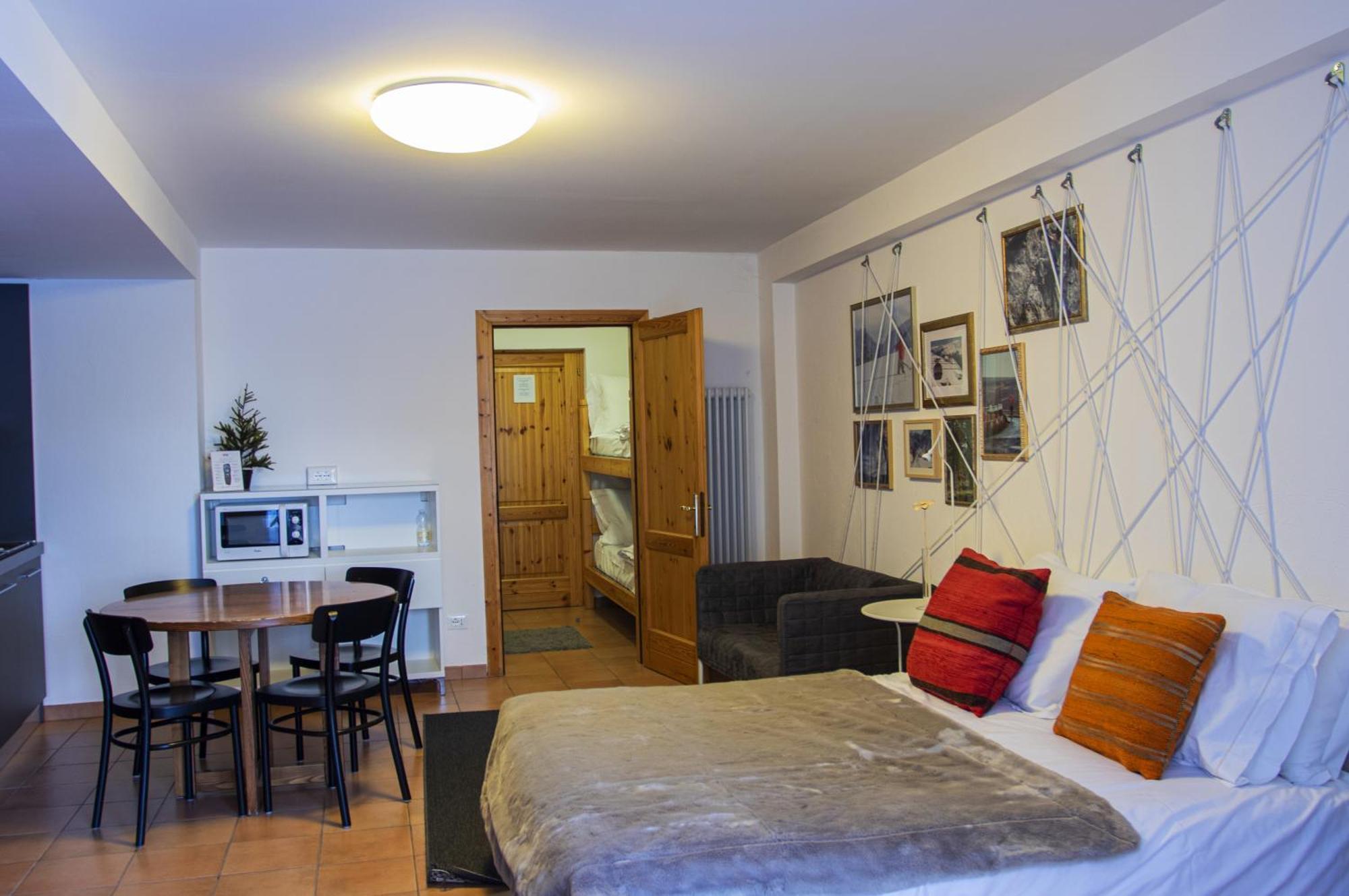 Base Camp Alpine Apartments Breuil-Cervinia Pokoj fotografie